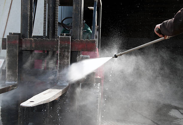 Best Oil Spill Cleanup  in Central Islip, NY