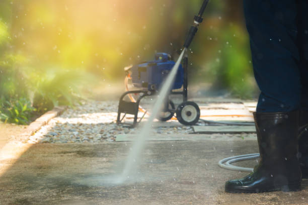 Best Rust Removal  in Central Islip, NY